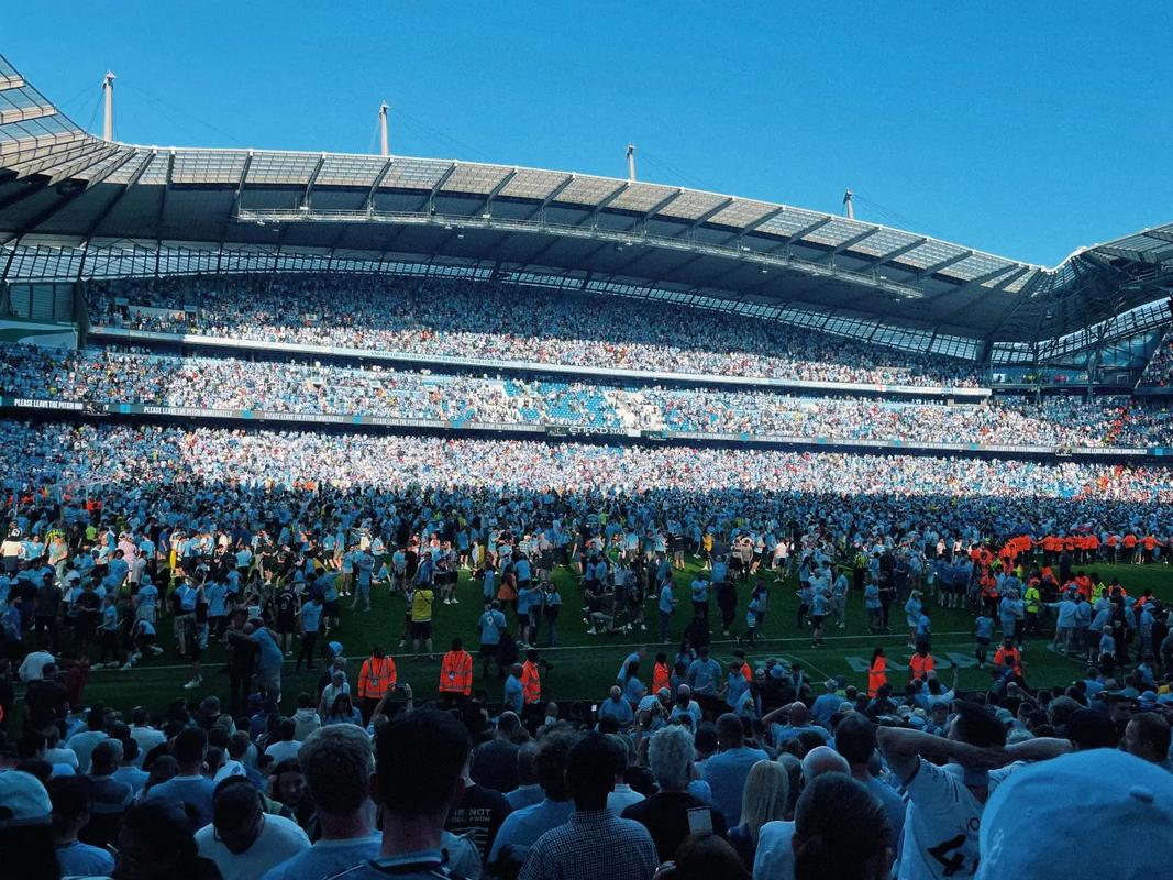 每体：伯纳乌改造极其成功，但也有噪声污染与停车场建设问题（每体：伯纳乌改造成绩显著，噪声与停车配套问题仍待解决）