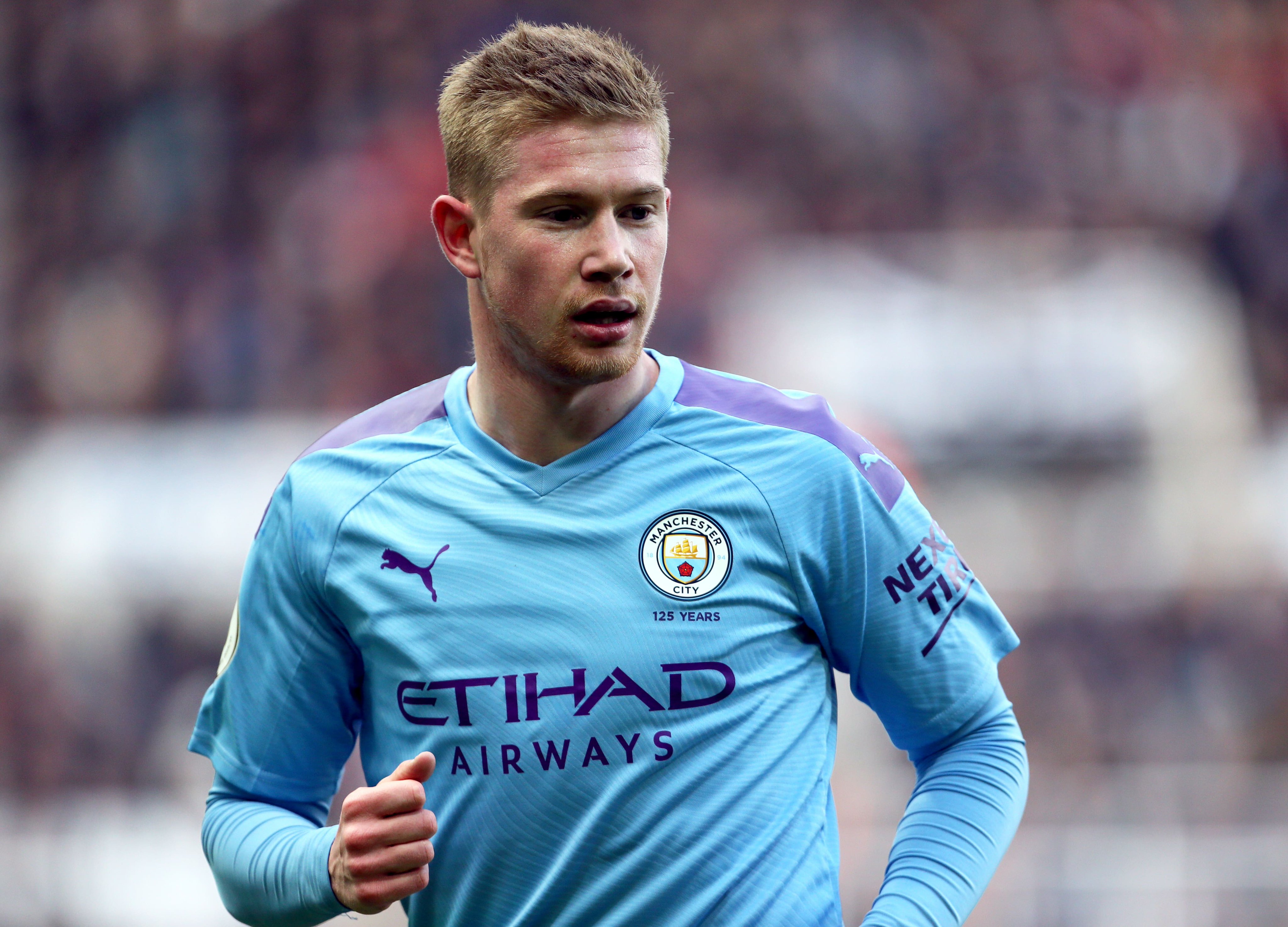 世体：维尼修斯的续约仍停滞，他索要的3000万欧年薪太高了（世体：维尼修斯续约谈判受阻，3000万欧年薪要价被视为过高）