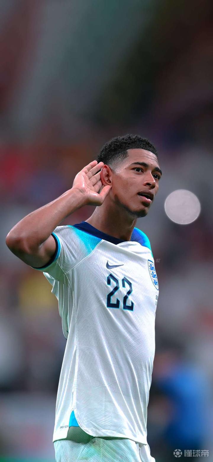 NBA常规赛战报：湖人客场险胜太阳,（NBA常规赛：湖人客场惊险击败太阳）