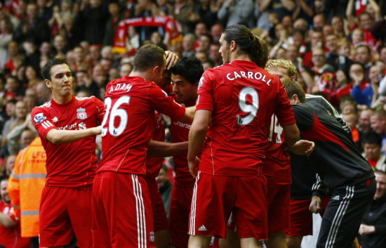 中超：山东泰山客场2-0完胜青岛队（中超：山东泰山客场两球零封青岛队）