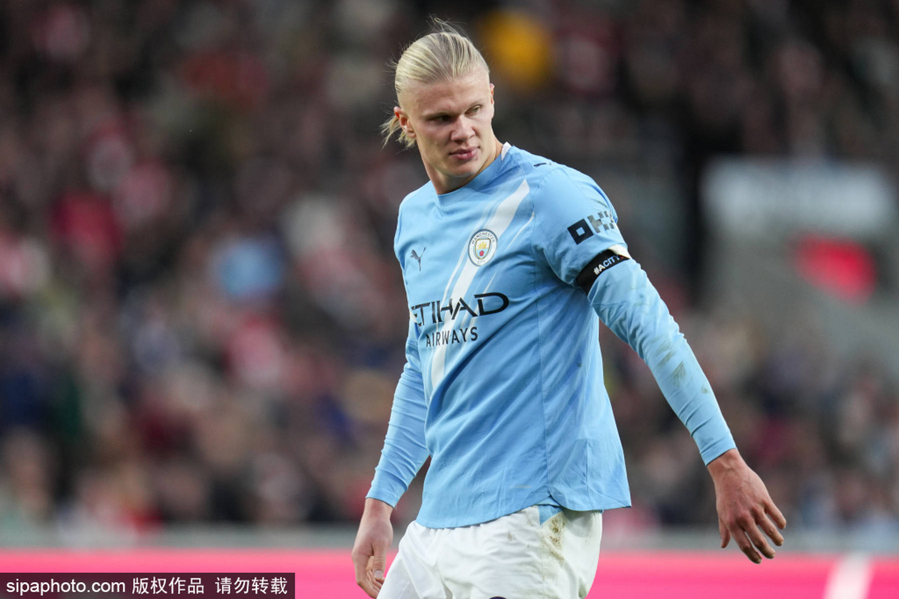 世界杯再添超级黑马晋级（世界杯再现超级黑马突围晋级）