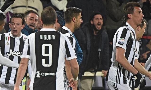 如何提高篮球比赛心理素质？（篮球赛场心理素质提升指南）