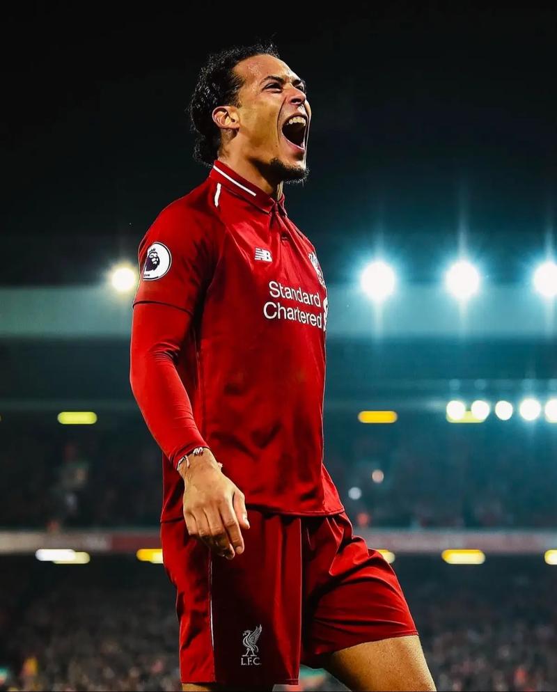 托纳利：每次回圣西罗都会激动，这有点像是永远的第二次（托纳利：每次重返圣西罗都热血沸腾，仿佛永远在经历第二次）