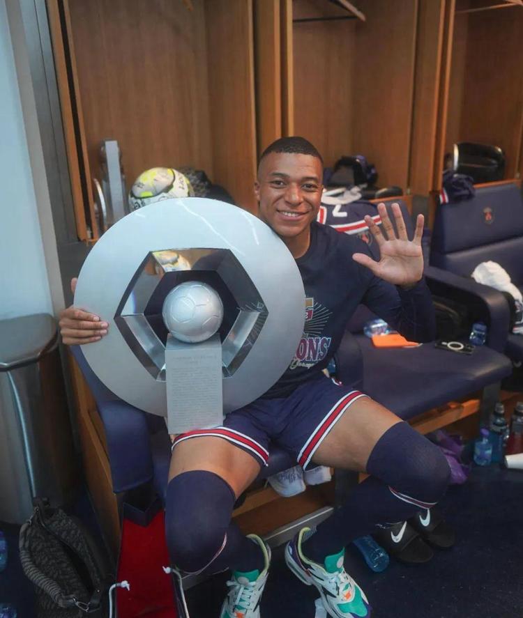 维蒂尼亚：每个人都渴望胜利，对阵毕包我们错失了太多机会（维蒂尼亚：全队渴望胜利，战毕包我们浪费了太多机会）