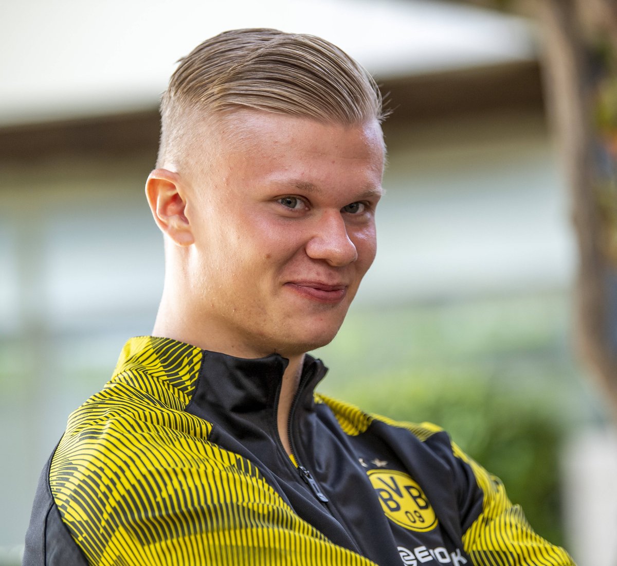 乌尔比希：我为每场比赛都做100%的准备，以便随时顶替诺伊尔（乌尔比希：我每场都全力备战，随时待命接替诺伊尔）