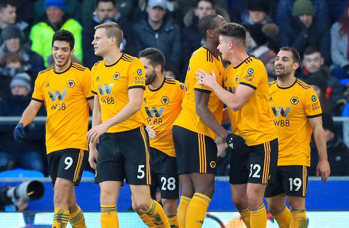 年年欧冠失误染红，这集我看过…巴萨客场不敌切尔西！（欧冠再现失误+红牌，似曾相识！巴萨客场负于切尔西）