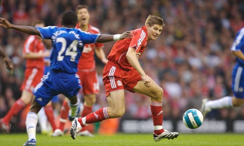 记者：上海申花5名外援以及谢鹏飞和戴伟浚随队出征亚冠客场（记者：申花5外援携谢鹏飞、戴伟浚随队征战亚冠客场）